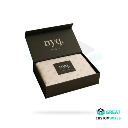custom boutique boxes designed for clothing, accessories, and retail stores